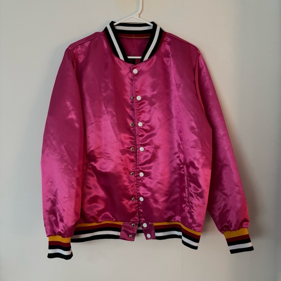brand new! stranger things 4 rink-o-mania rollerskating rink pink satin bomber🛼 - Picture 2 of 8